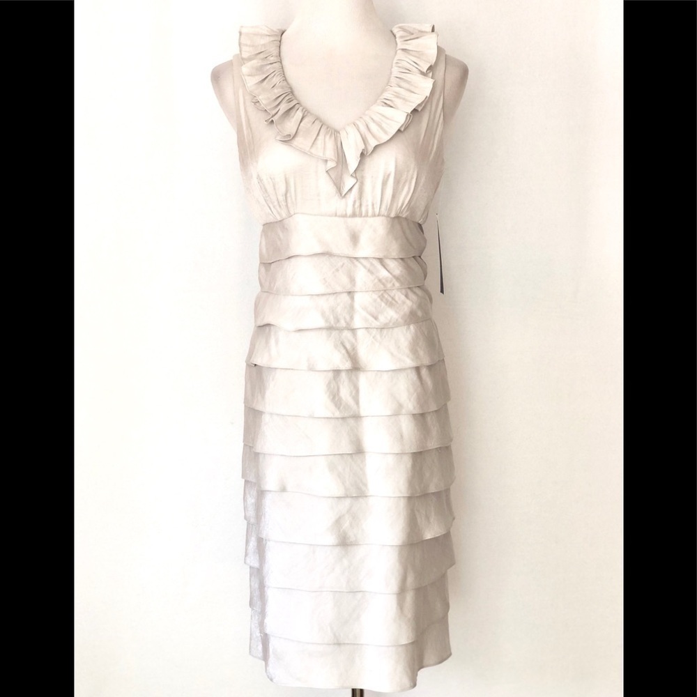 LONDON Times Sleeveless Tiered Ruffle Dress